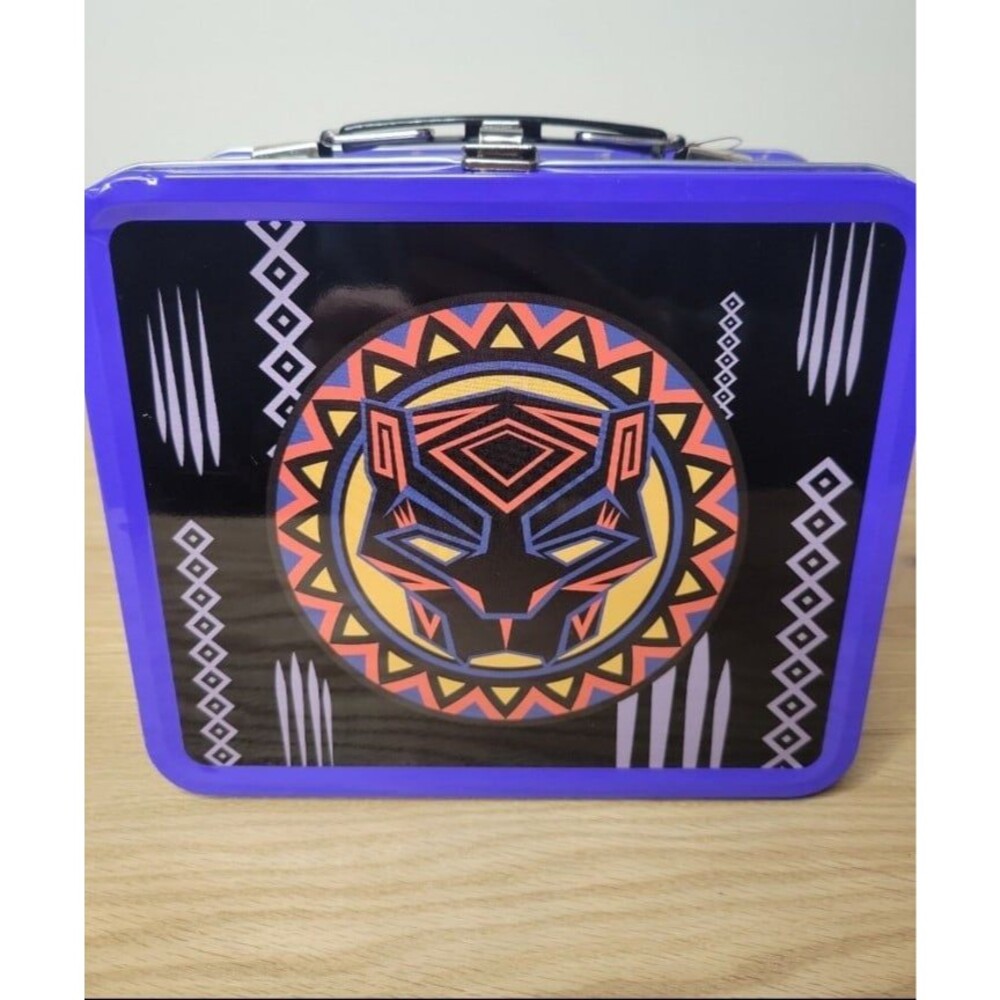Black panther lunchbox